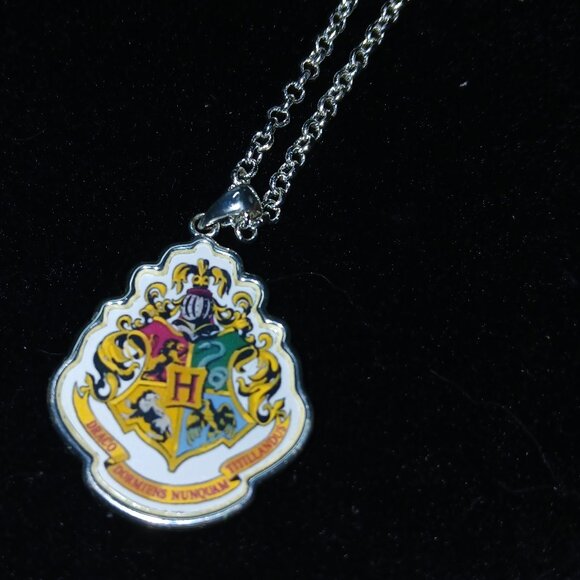 Silver Tone Brass Harry Potter Hogwarts Pendant Necklace Jewelry #104 - Picture 11 of 11
